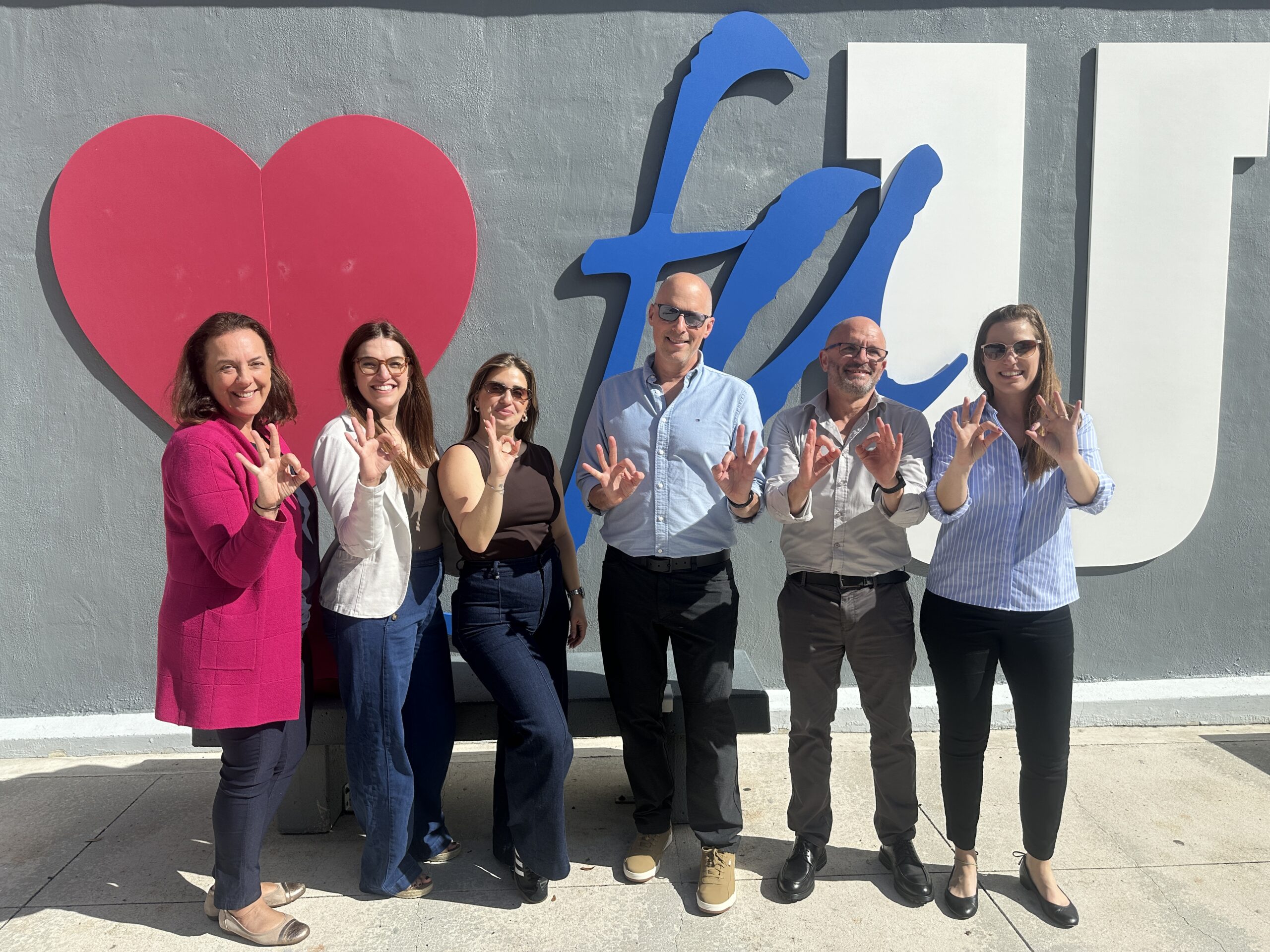FAU Hillel Group Photo, Israel Fellow Sapir